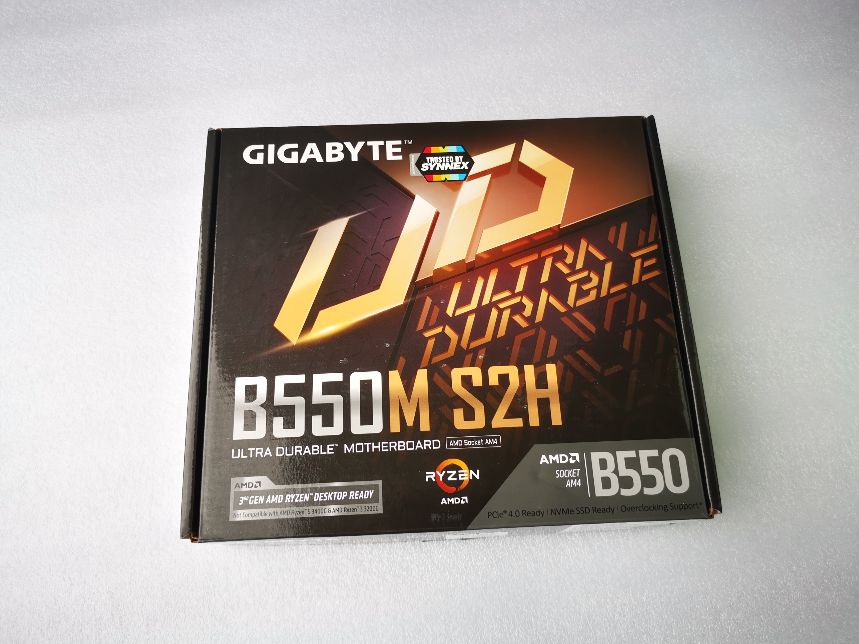 GIGABYTE B550M S2H