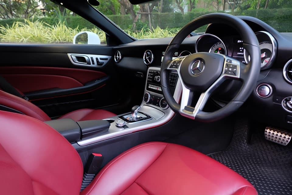 Mercedes Benz SLK200 AMG 9 Speed ปี 2016