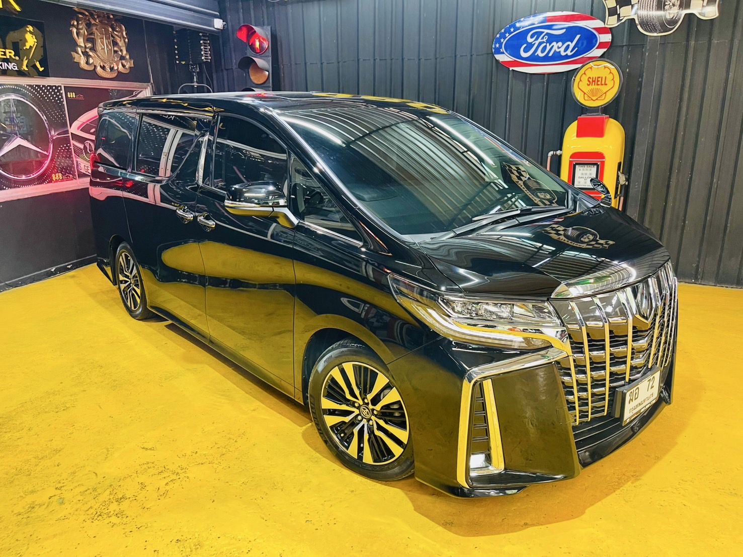 TOYOTA ALPHARD 2.5 SC PACKAGE TOP ปี 2021