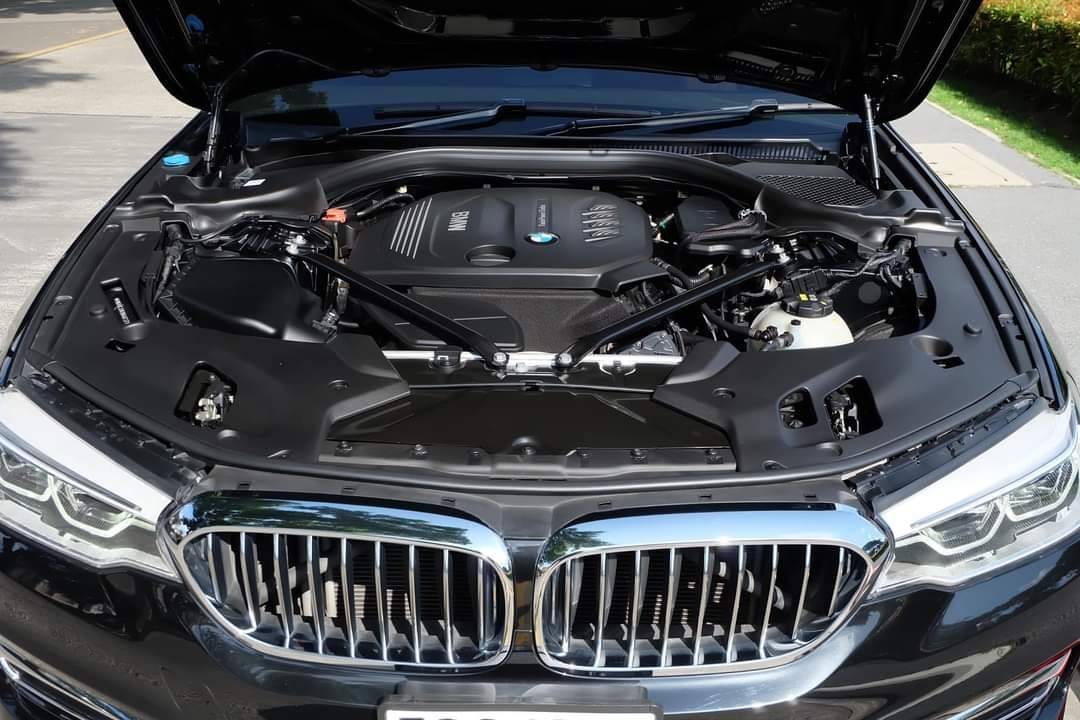 Bmw Series 5 G30 520D ปี 2017