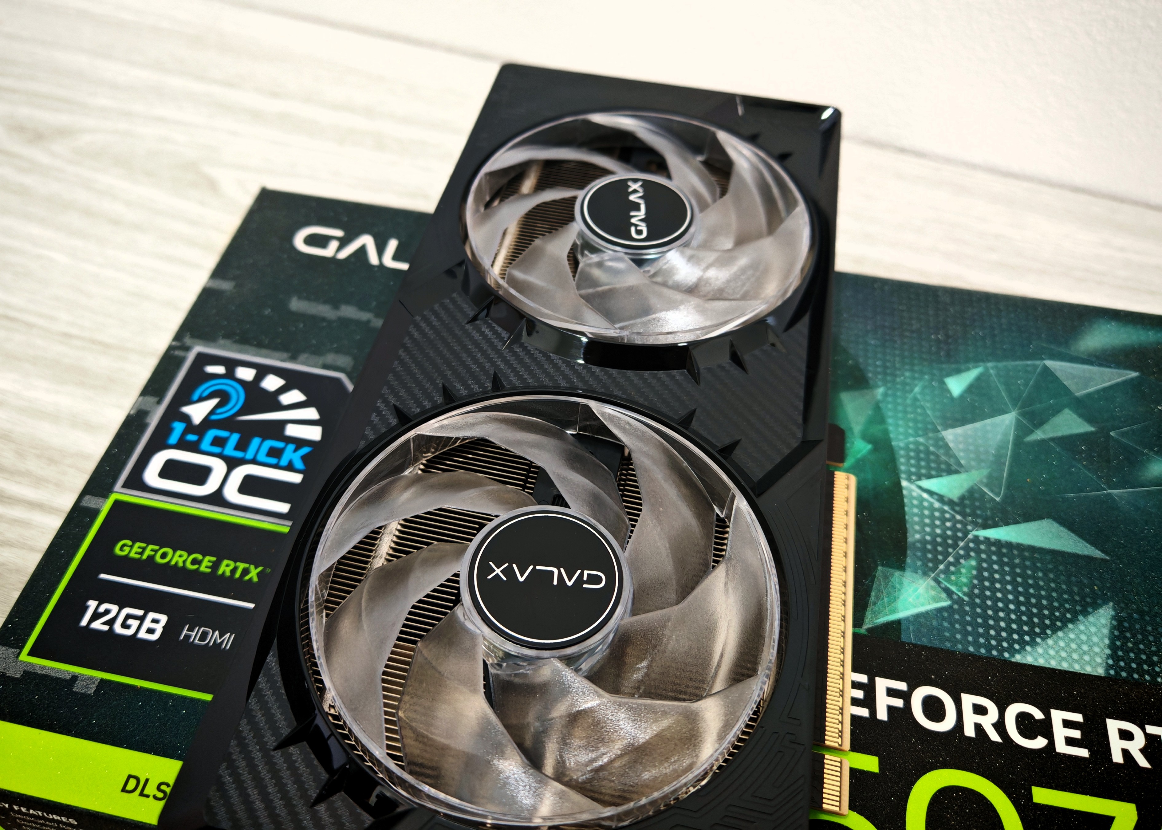 GALAX RTX 5070 1-CLICK OC 12GB GDDR7