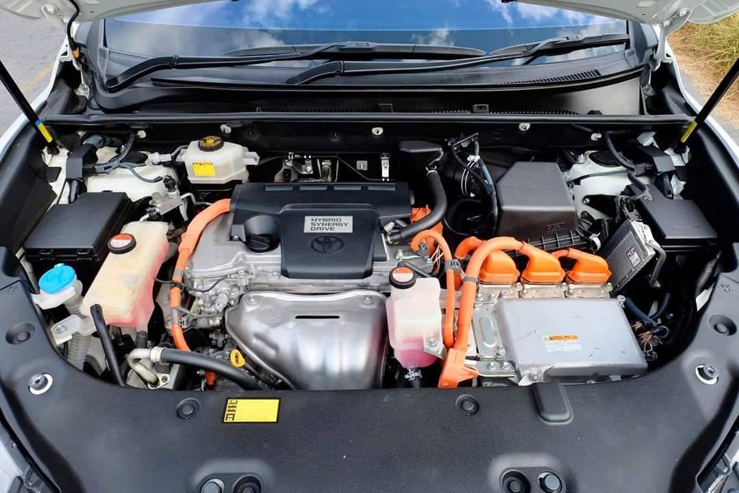 Toyota Harrier 2.5 HV Hybrid Premium Package ปี 2015