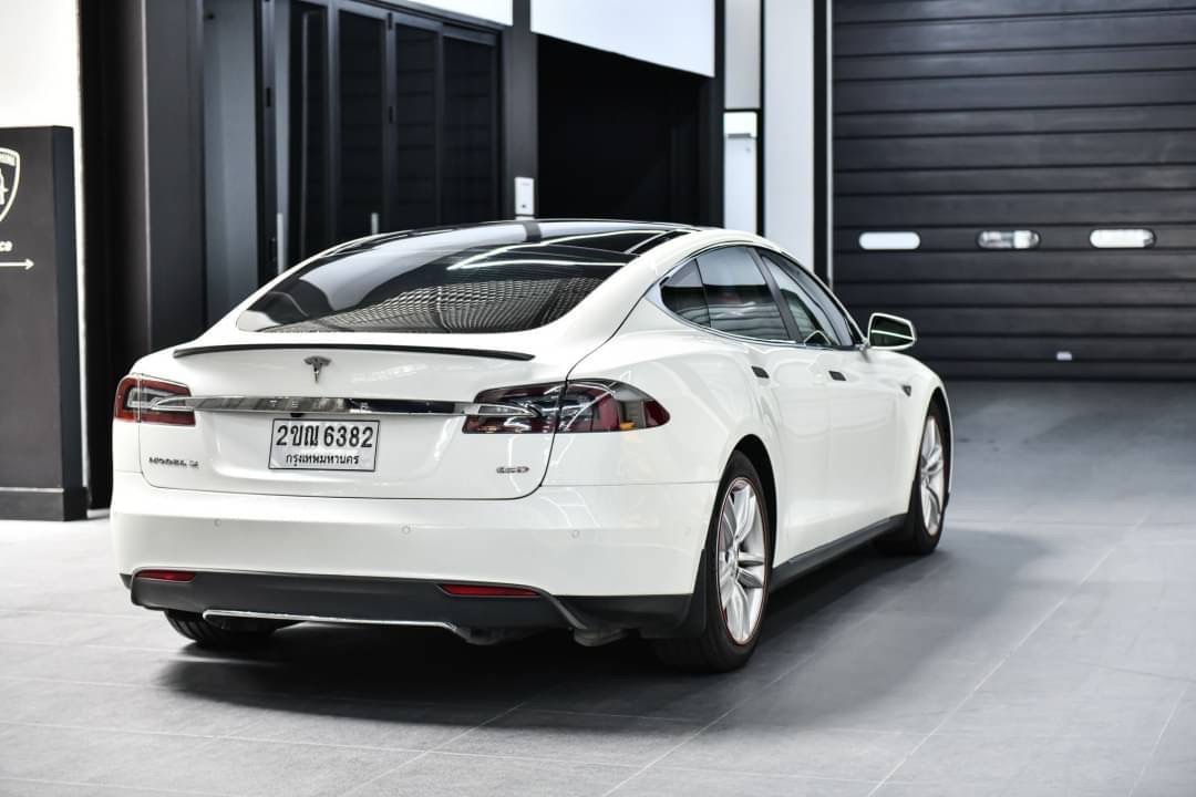 TESLA MODEL S P85D ปี 2015