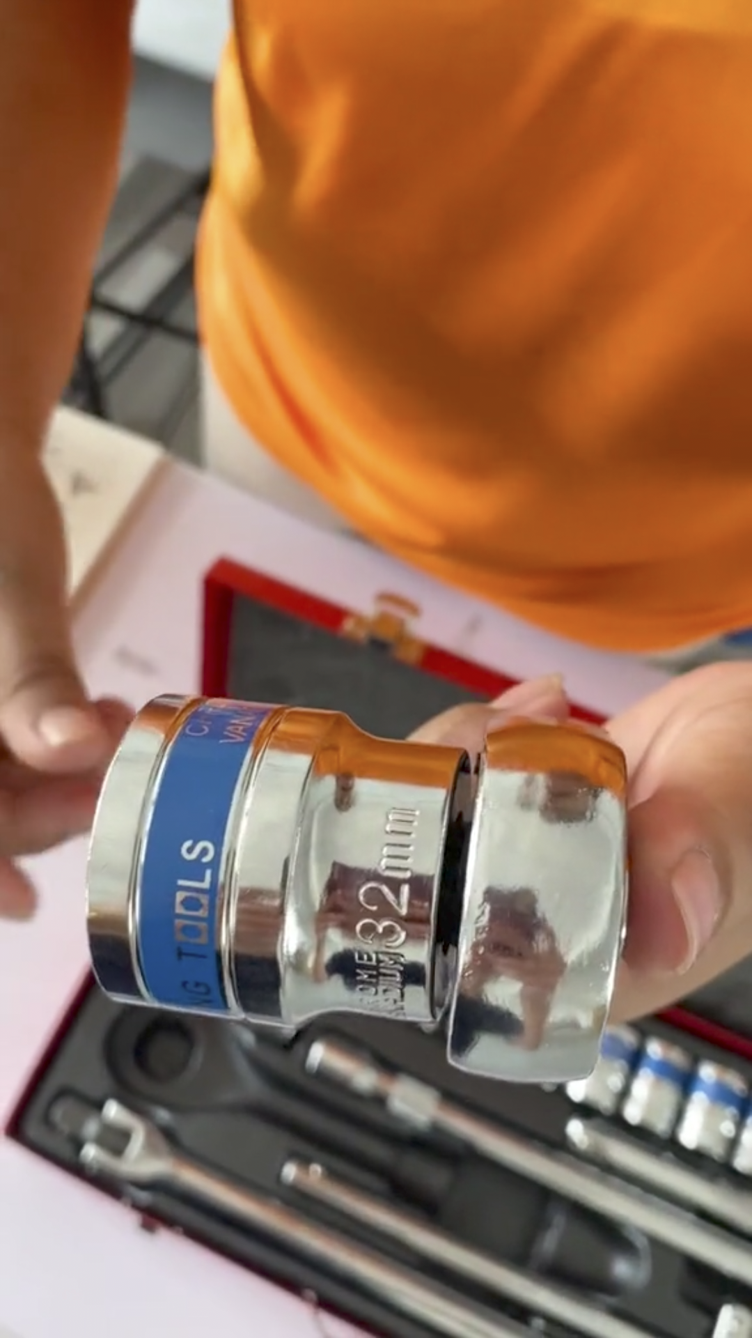 ชุดบล็อก ยี่ห้อ Euro King tool 4 หุน 24 ชิ้น ลูกบล็อก 6 เหลี่ยม