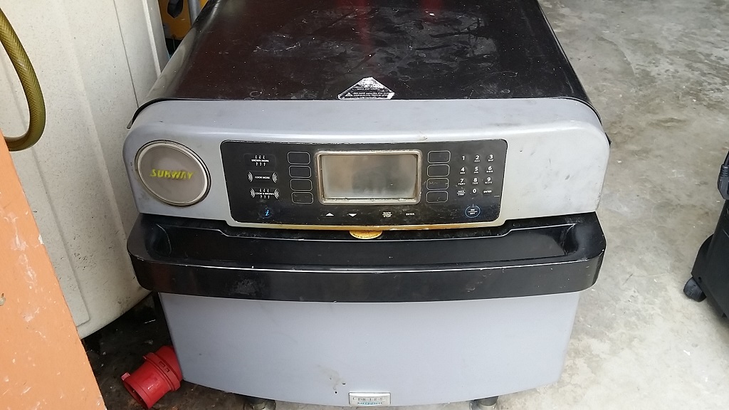 ซ่อมเตาอบไฟฟ้า ยี่ห้อ TURBOCHEF รุ่น ENCORE 2-UK อาการเครื่องไม่ทำงาน