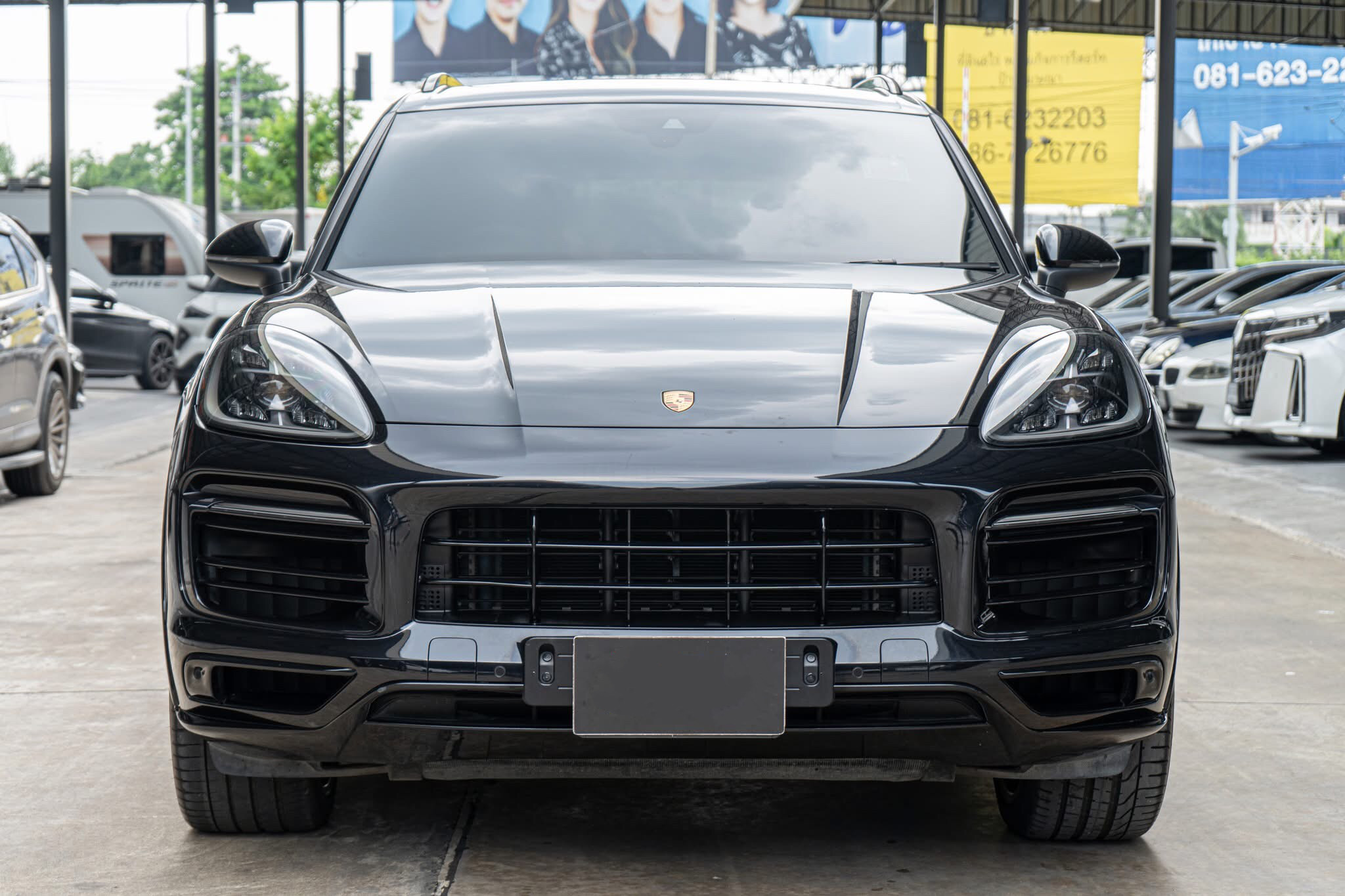 Porsche Cayenne ปี 2021