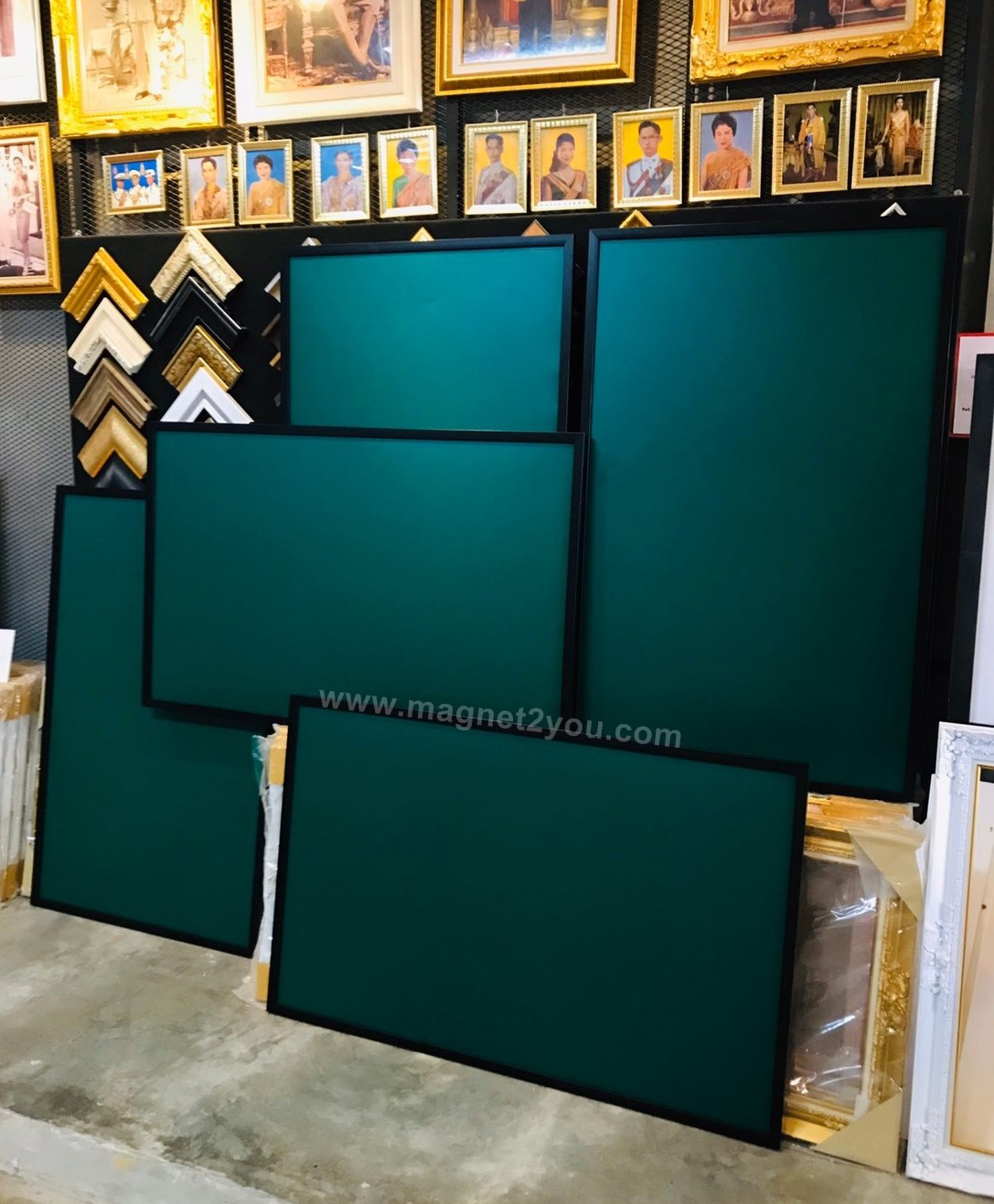 กระดานเขียวแม่เหล็ก 80x120 ติดผนัง กรอบPS เลือกสีกรอบได้