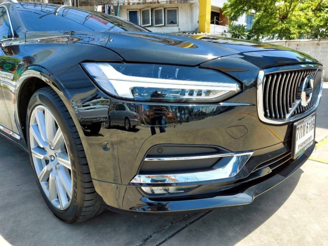 Volvo V90 van ปี 2018