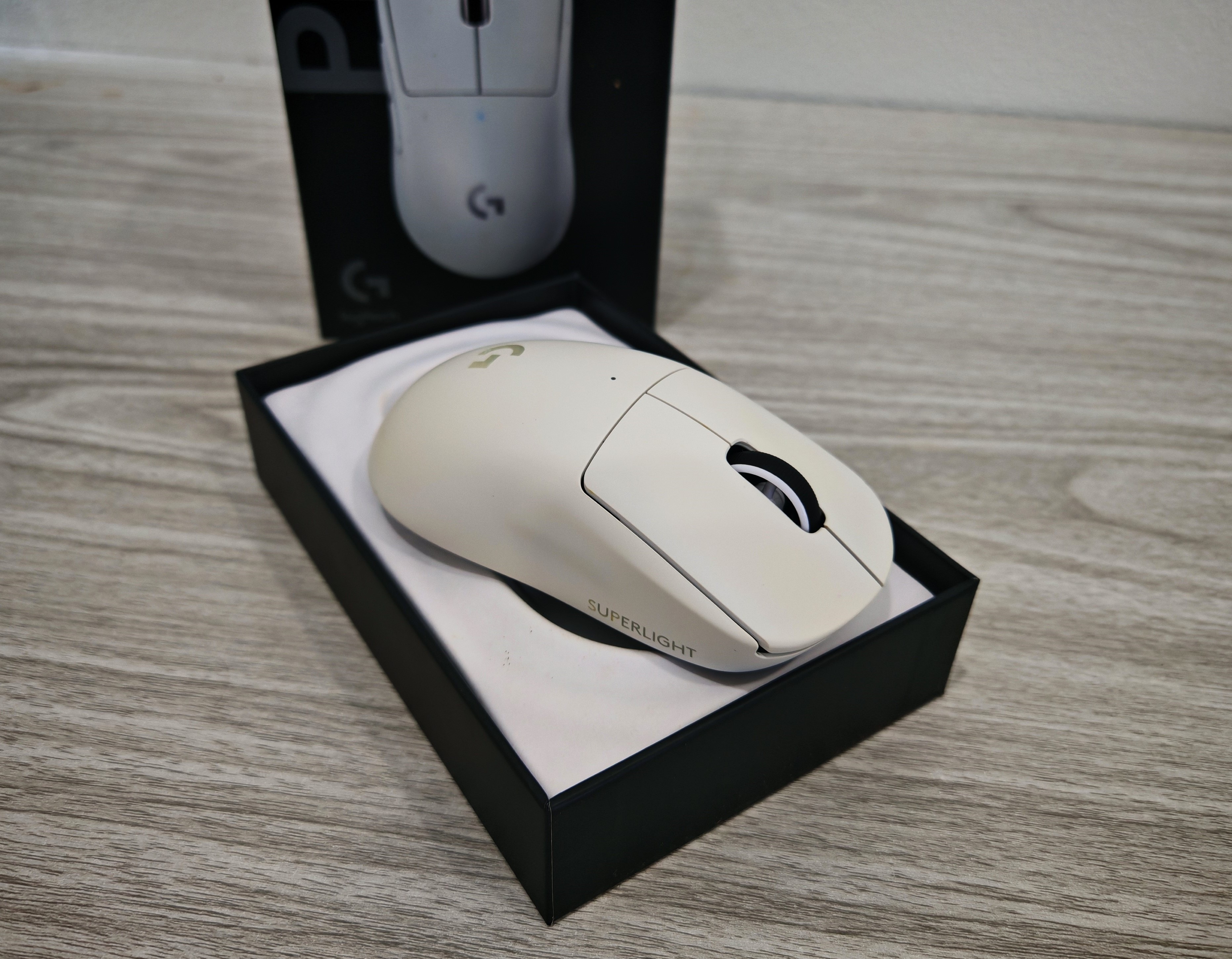 เมาส์เกมมิ่งไร้สาย Logitech G PRO X SUPERLIGHT 2