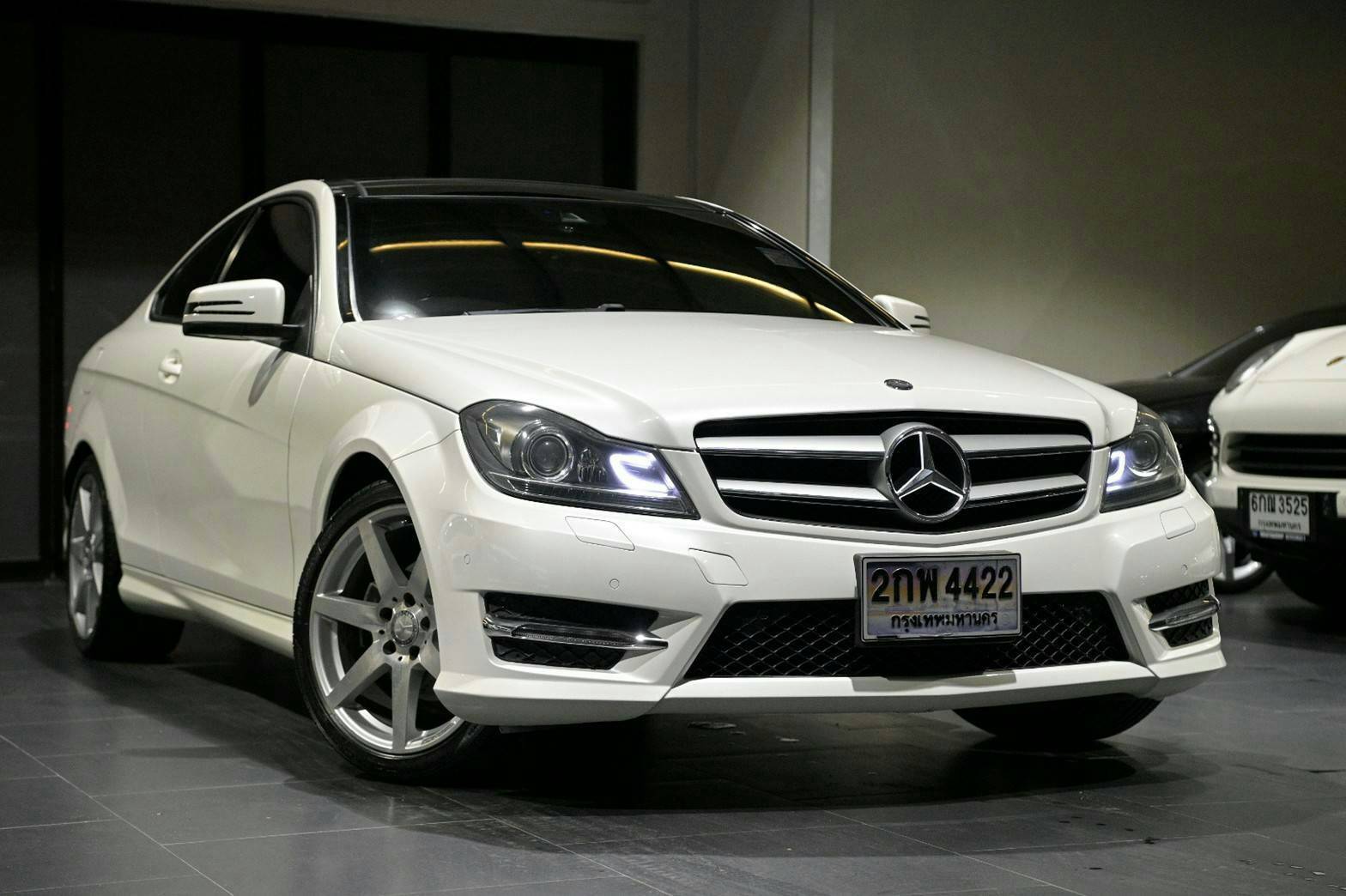 Mercedes-BenzC180 Coupe ปี 2013