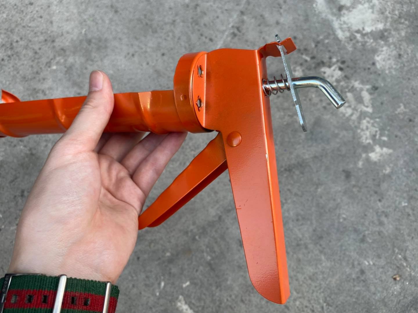 ปืนยิงซิลิโคน แบบครึ่งวงกลม สีส้ม