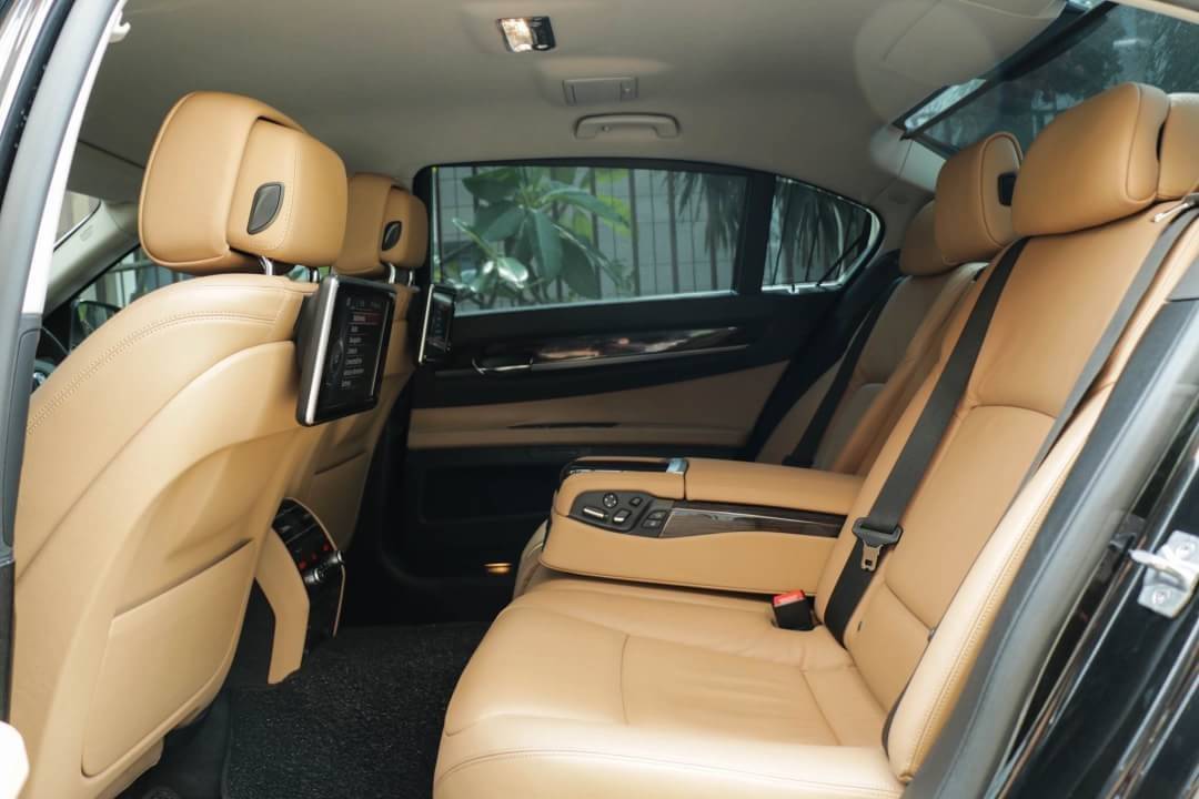 BMW 730Ld Lci ปี2015 สีดำ