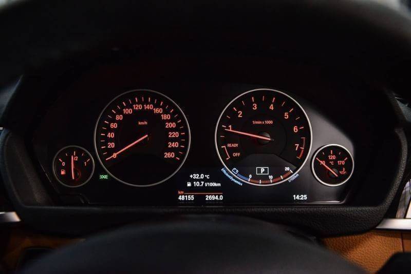 BMW F30 รุ่น 320i M Performance (Lci)ปี 2016