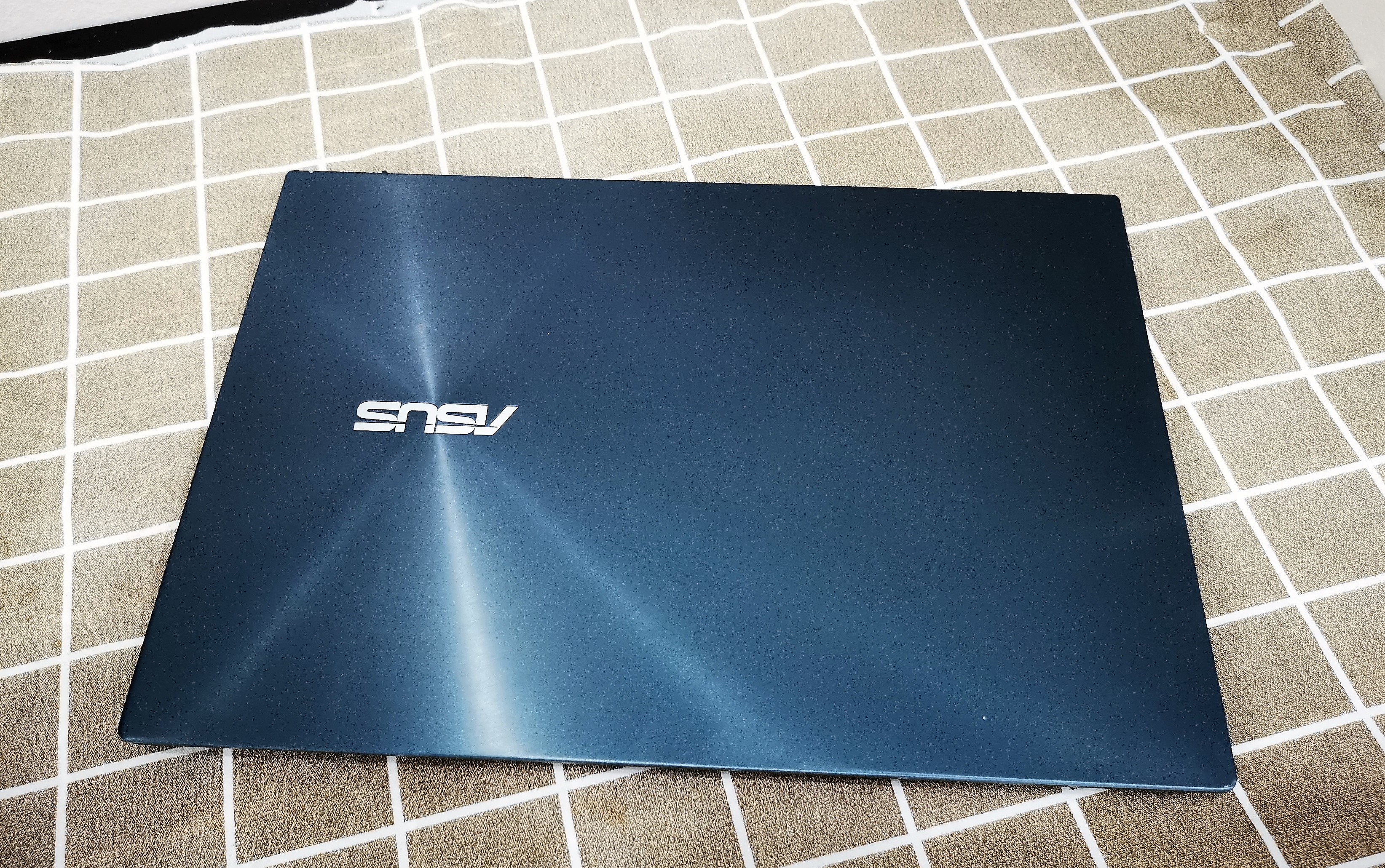 Asus ZenBook Duo UX482EA-HY001TS