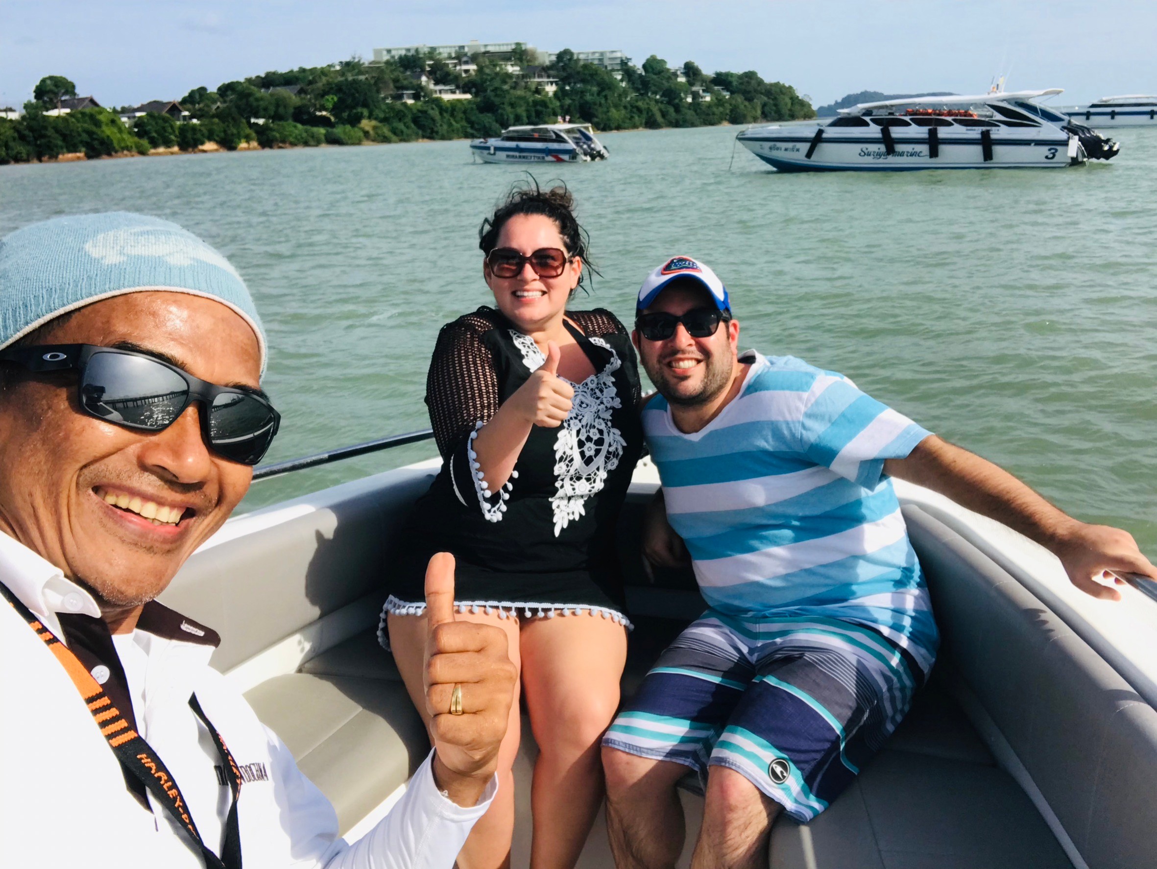 Private Small Size Speed Boat Tour To PHI PHI ISLAND