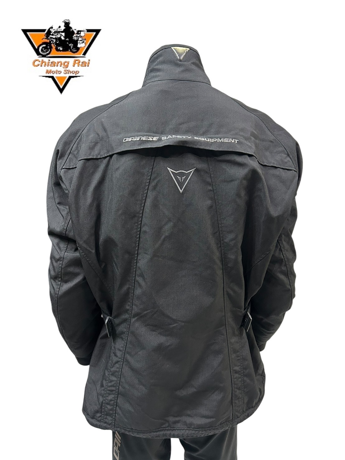 เสื้อขี่มอเตอร์ไซด์( มือสอง) RCTA 782 อก 52" ยาว 30 (XL) **DAINESE**