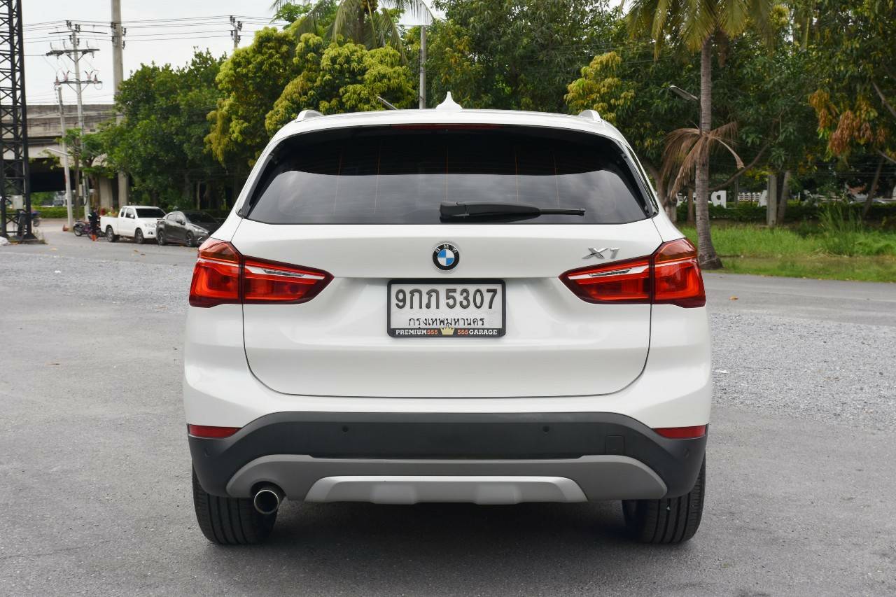 Bmw X1 sDrive18d ปี 2017
