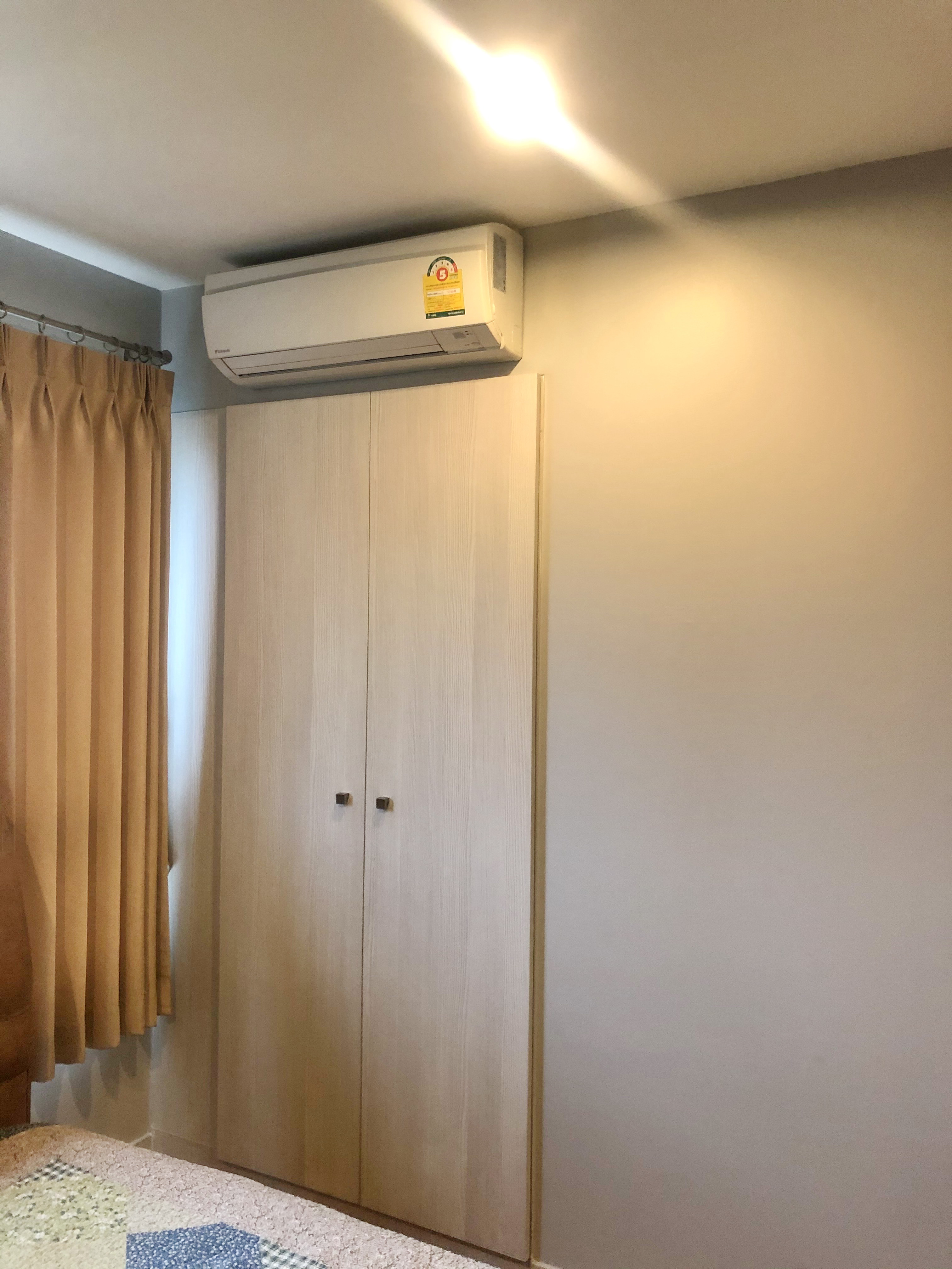 ให้เช่าคอนโดลุมพินี รามคำแหง60/2 ห้องมุม