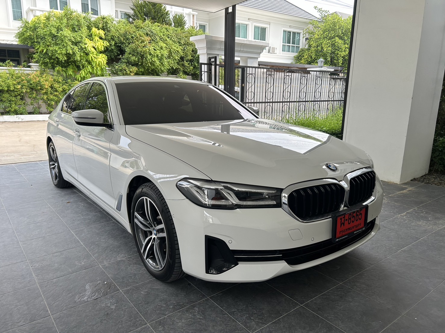 BMW 530e Elite ปี 2021