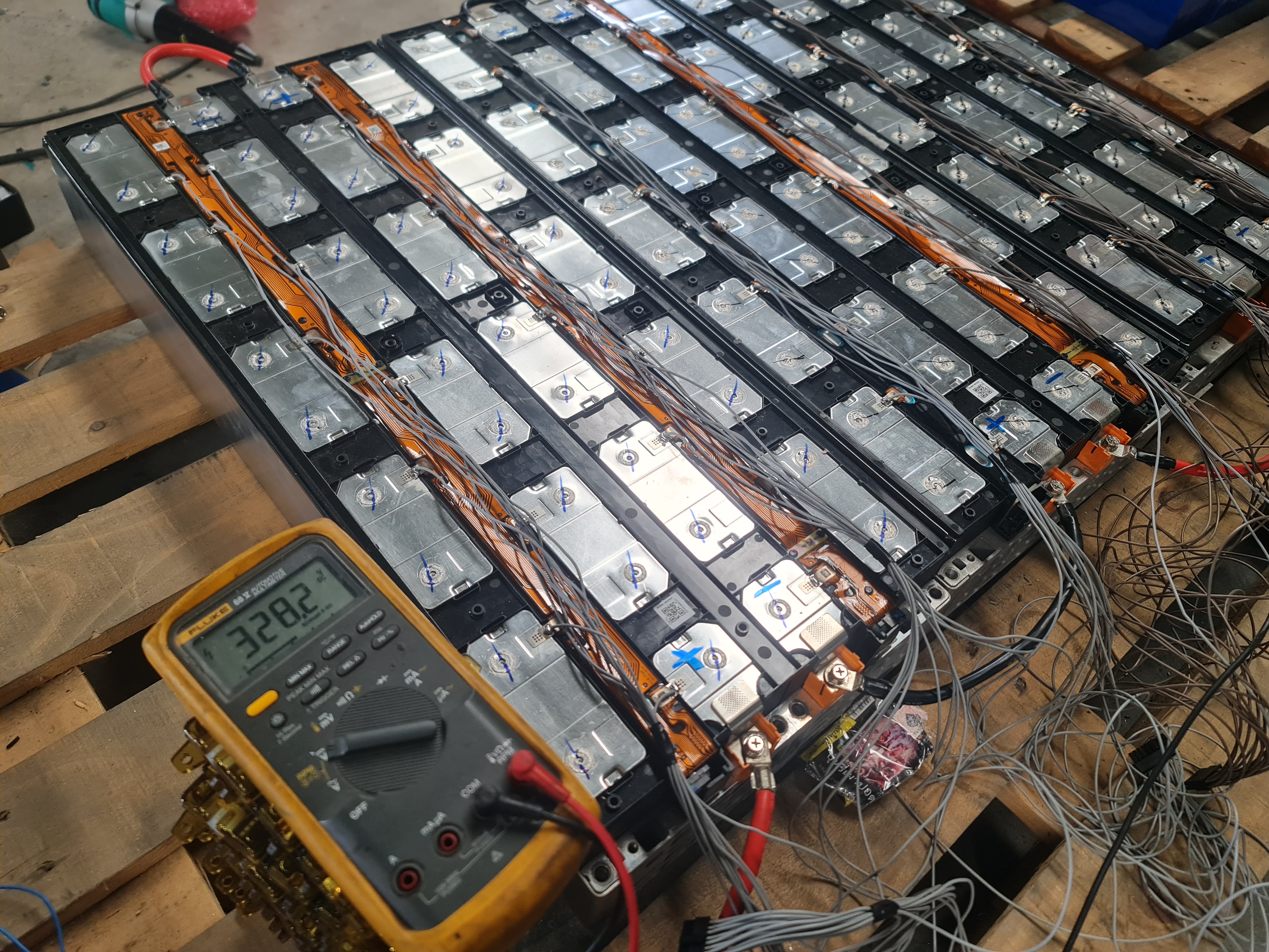 แบตเตอรี่ลิเทียม NMC LFP HV 350v รถยนต์ไฟฟ้า หรือ ใช้กับ Inverter HV ได้