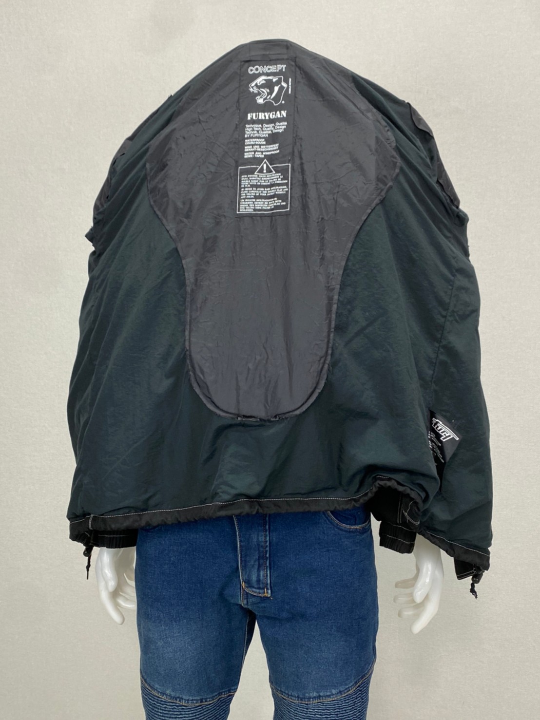 เสื้อขี่มอเตอร์ไซด์( มือสอง) RCTA 131 อก 50" ยาว 32" ยี่ห้อ**Furygan**