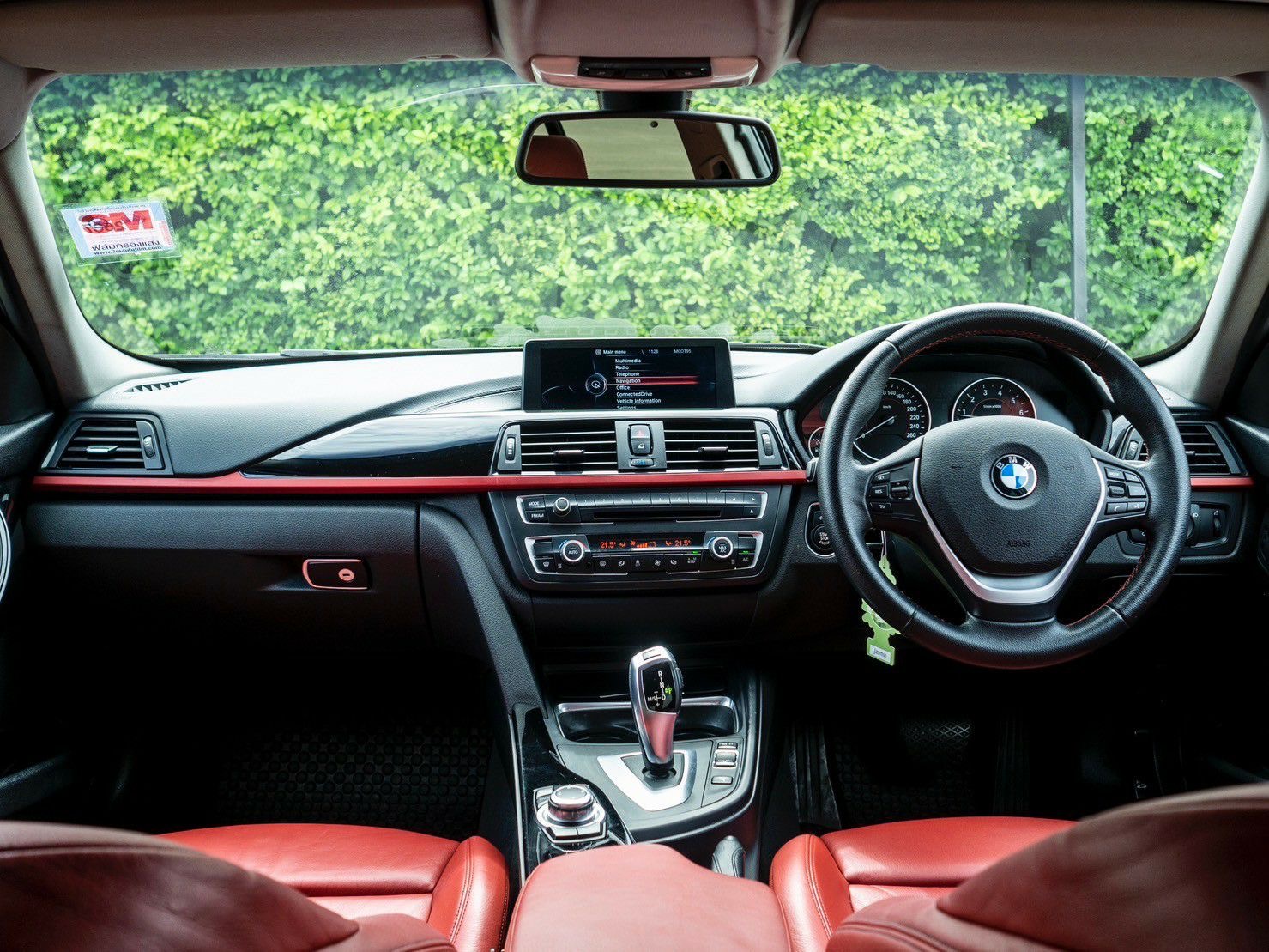 BMW 320i SPORT (F30) ปี 2014