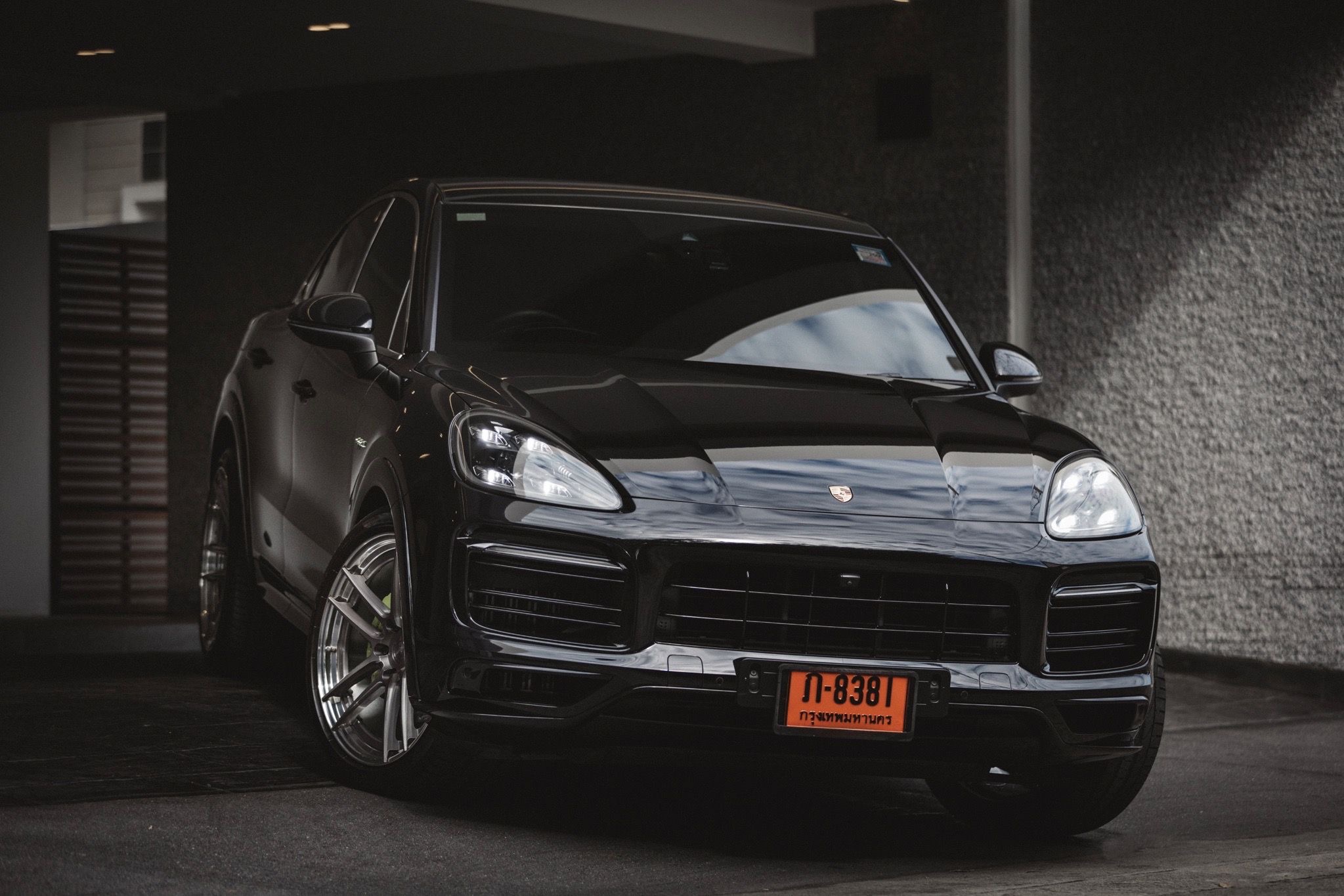 Porsche Cayenne Coupe ปี 2020