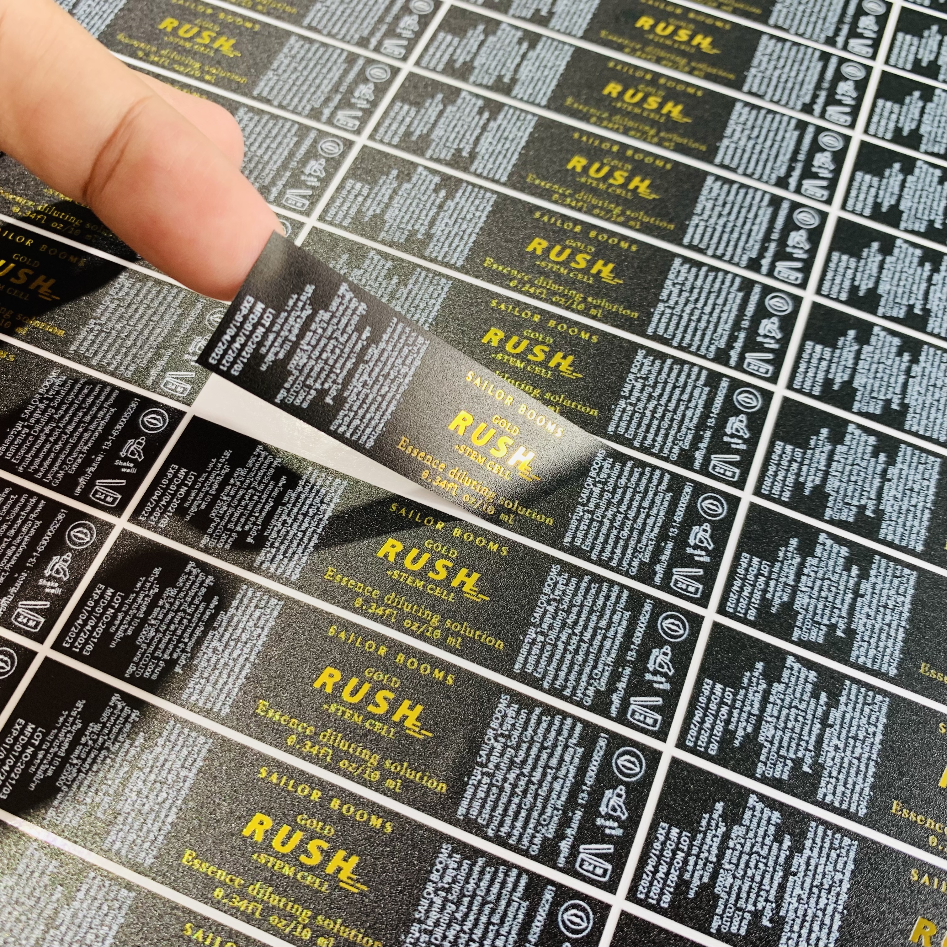 สติ๊กเกอร์ฉลากสินค้าฟรอยทอง ฟอยล์