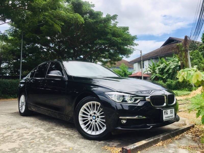 BMW 320d SE โฉม F30 ปี 2017