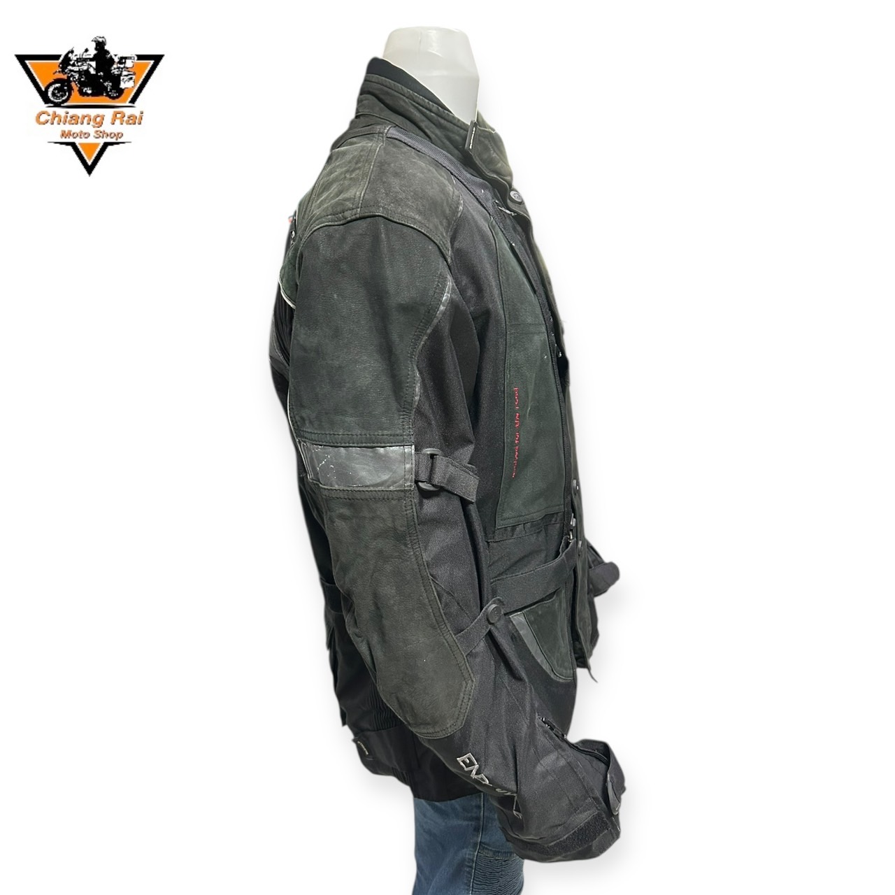 เสื้อขี่มอเตอร์ไซด์( มือสอง) RCTA 752 อก 50" ยาว 29 (XL) **Buffalo**