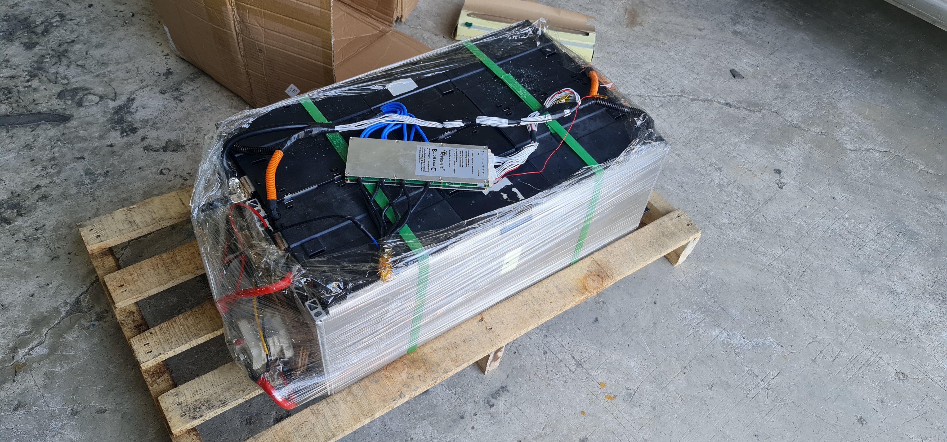 24v 36v 48v โฟล์คลิฟไฟฟ้า แบตเตอรี่ลิเธียมประกอบ ใส่แทนแบตแห้งเดิม พร้อมประกันหลายปี ใช้แบบหายห่วง ไม่ต้องดูแล