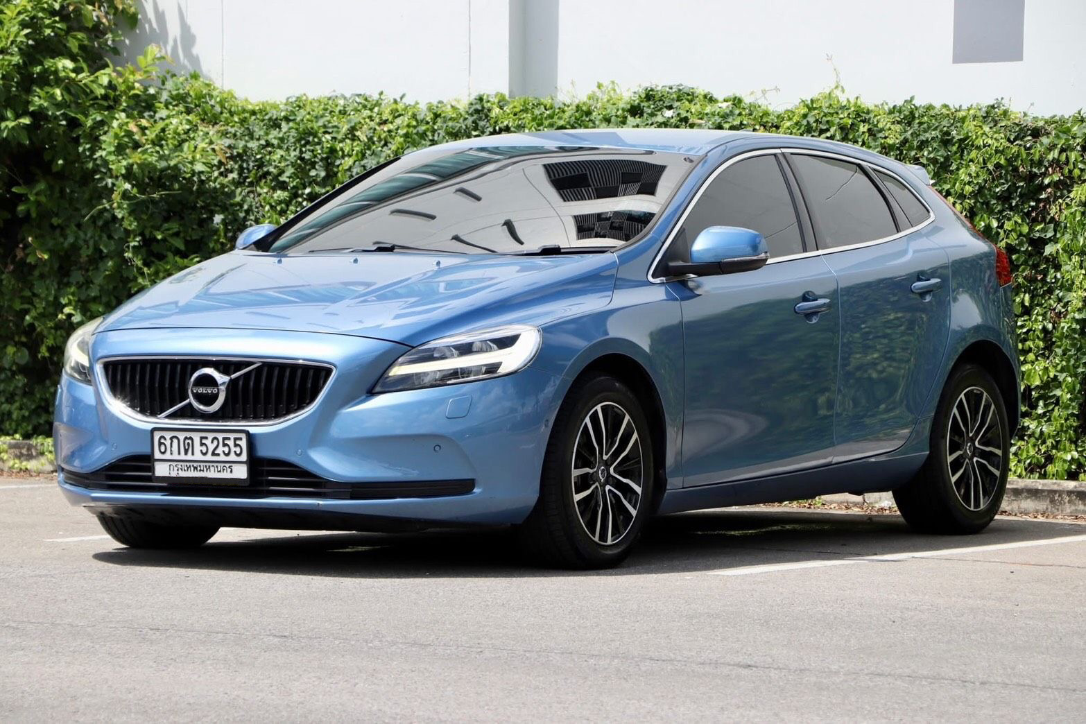 VOLVO V40 2.0 T4 ปี2017