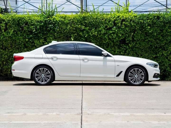 BMW 520d SPORT LINE (G30) ปี 2018