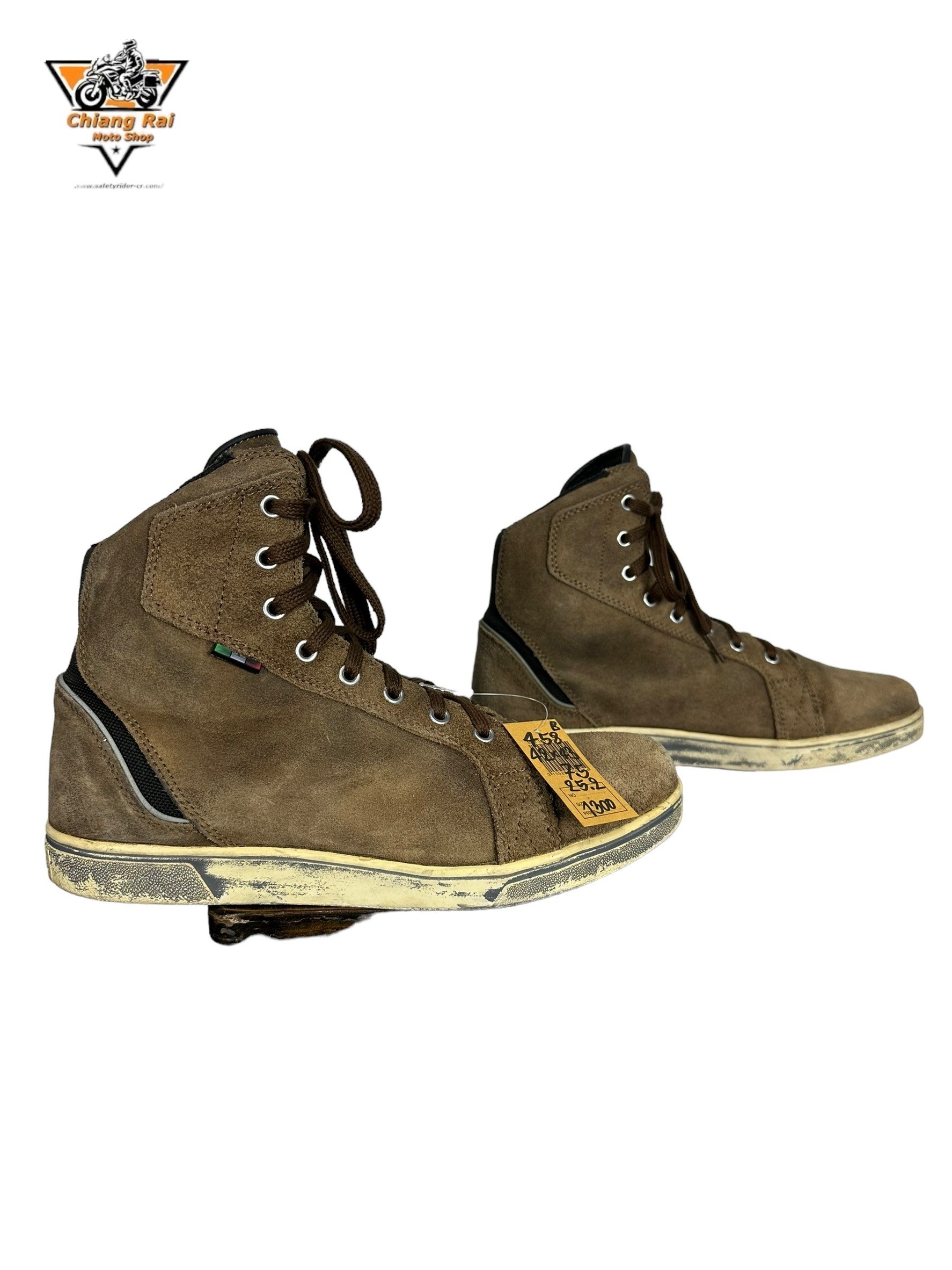 รองเท้าขี่มอเตอร์ไซด์( มือสอง) RCBS-458 Size ขนาดจากป้าย 42-43:EUR / 7.5:UK / 25.2:Cm.(VANUCCI)