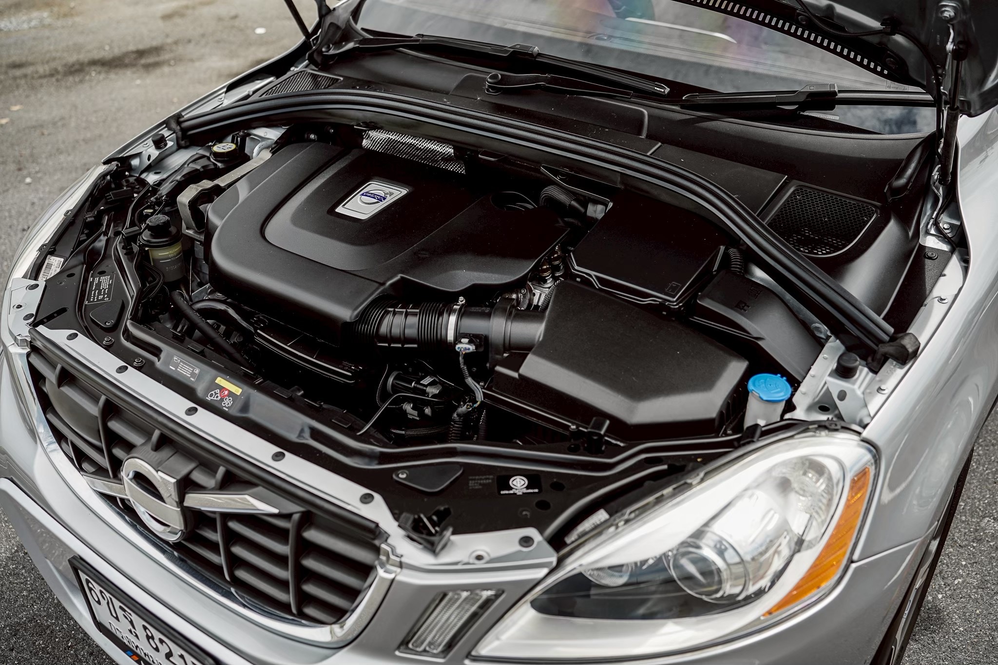 Volvo XC60 2.0 D3 ปี 2012