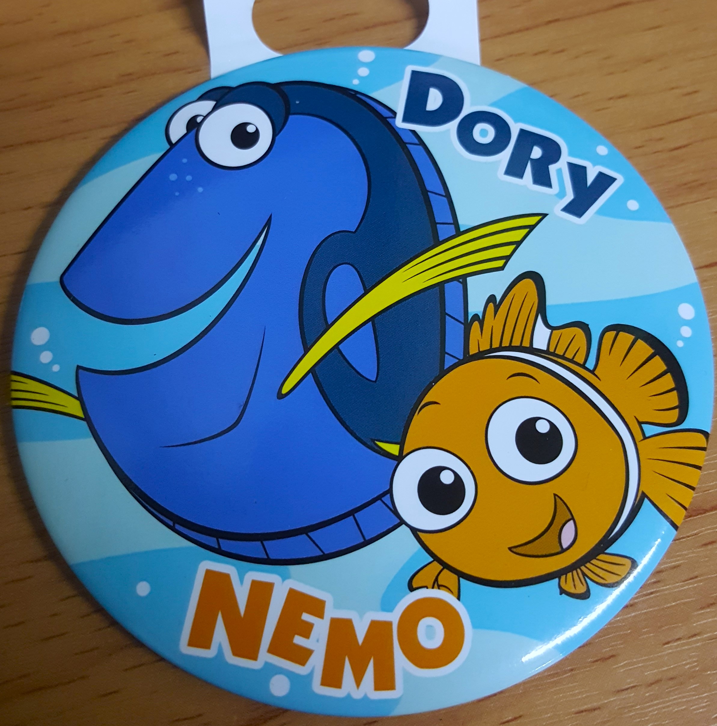 เข็มกลัด นีโม่ ดอรี่ Nemo Dory ของแท้จากดิสนีย์สโตร์ ญี่ปุ่น ขนาด8 cm