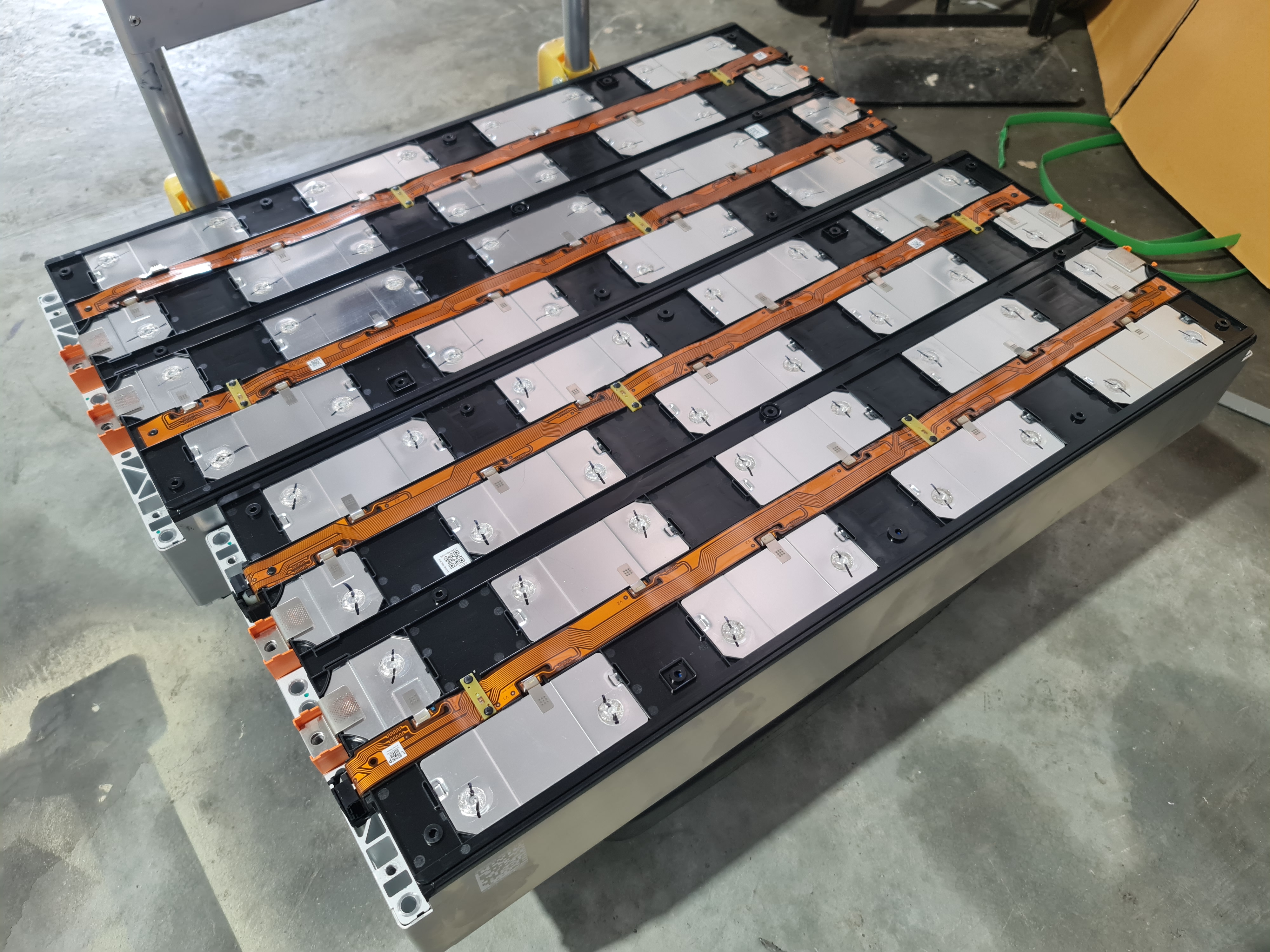 ศึกษาแบตเตอรี่ลิเธียม สำหรับใช้งานกระแสสูงๆ