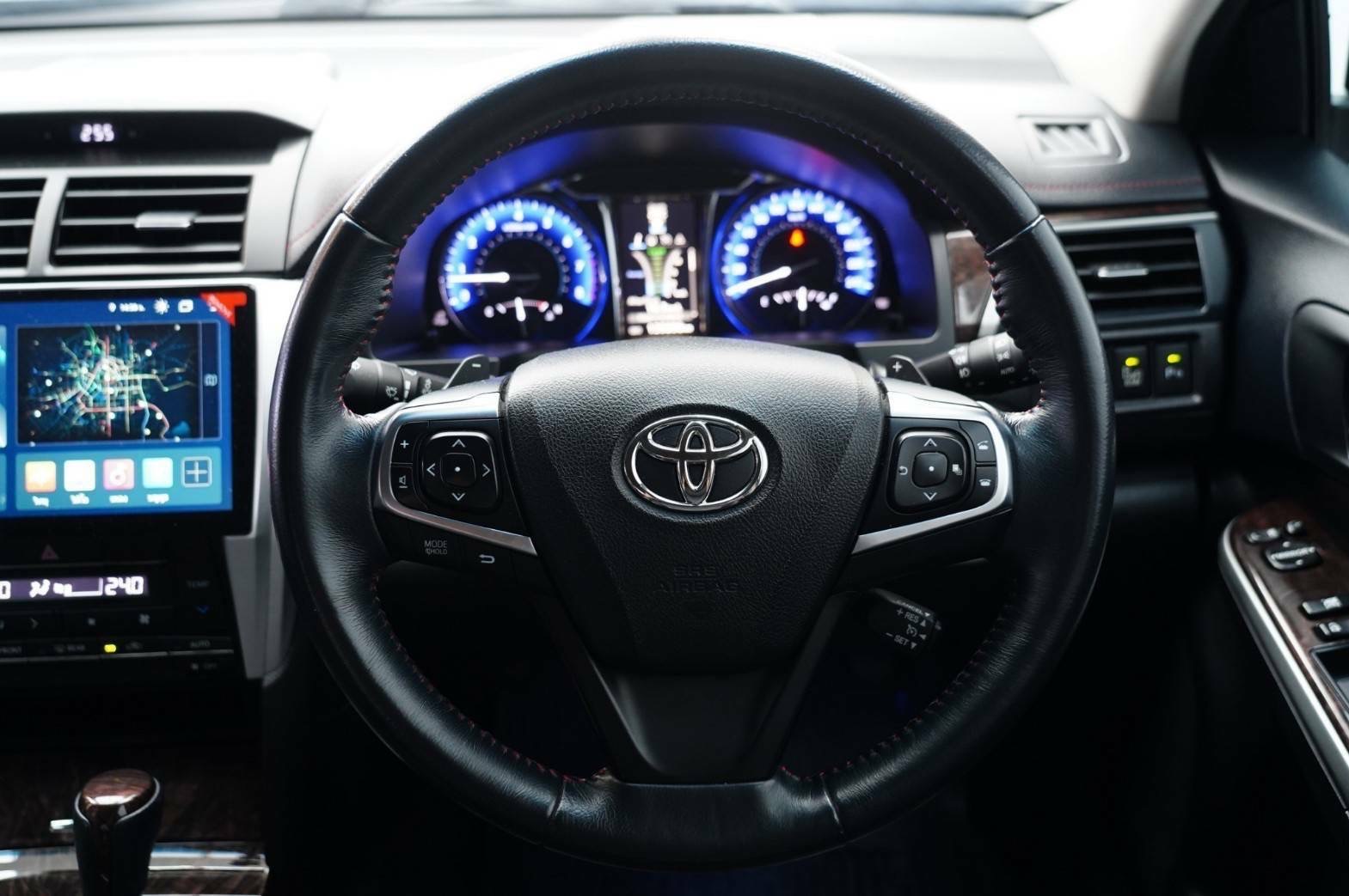 TOYOTA camry 2.0 G extremo ปี 2015