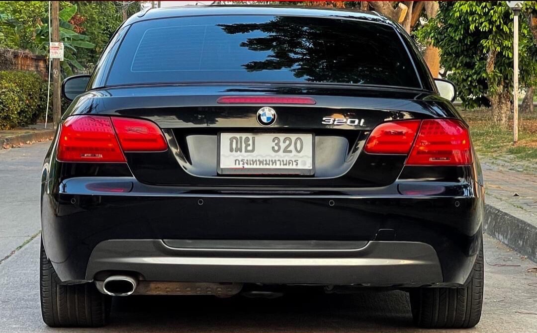 BMW 320i e93 ปี 2012