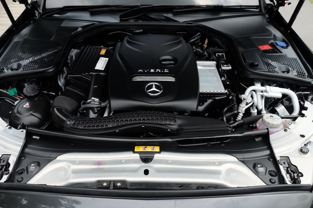 Mercedes-Benz C300e AMG Dynamic W205 Facelift ปี 2020