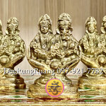 พระพิฆเนศ และ พระแม่ลักษมี ***ประทับคู่กันบนมือ***