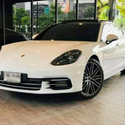 Porsche Panamera 4E Hybrid plug-in ปี2019
