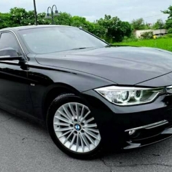 BMW F30 320i Luxury ปี 2015