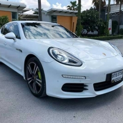 Porsche Panamera S E-Hybrid สีขาว ปี 2015