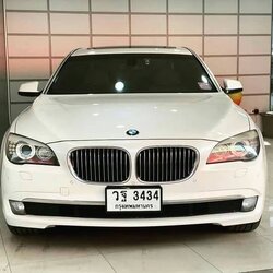 BMW 730LD 3.0 V6 F02 ปี 2013
