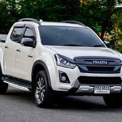 ISUZU V-Cross 4x4 3.0DDI Z prestige ปี 2018