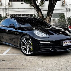 Porsche Panamera 3.0 S E-hybrid Plugin ปี 2015 แท้