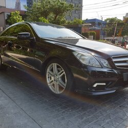 Mercedes Benz e200 coupe ปี 2011