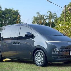 Hyundai Staria 2.2 Diesel S ปี 2022
