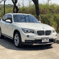 BMW X1(ดีเซล) sDRIVE 2.0D XLINE LCI สีขาว ปี 2014
